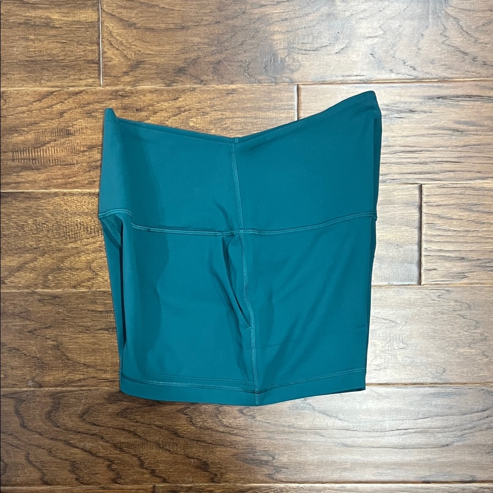 Lululemon Align Classic Fit HR shirt 3”